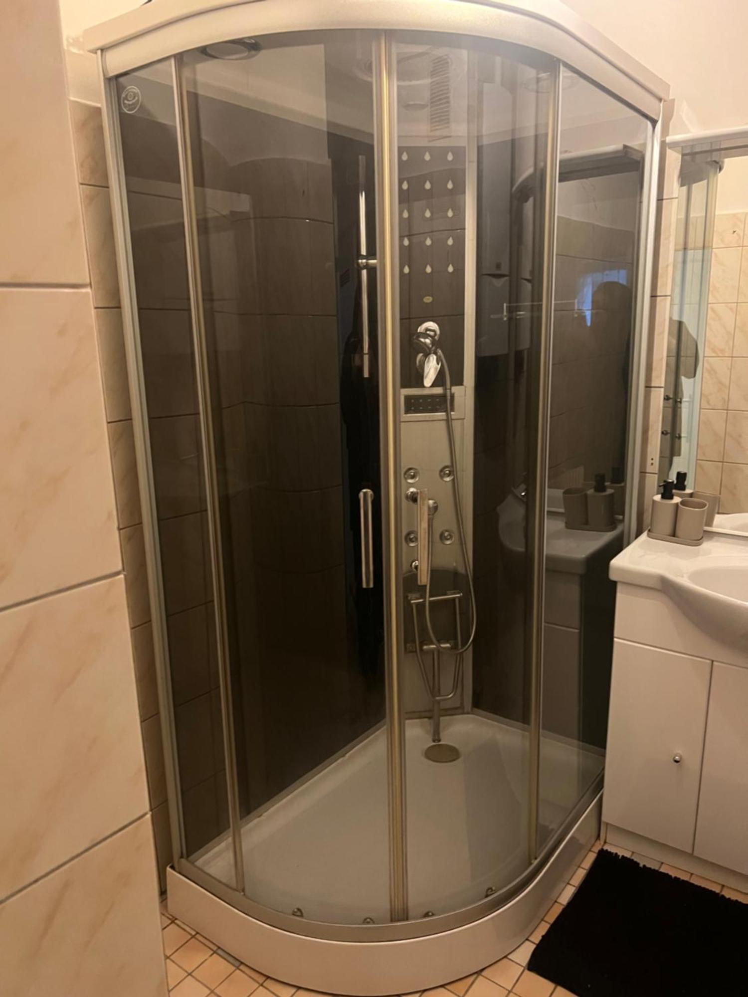 Apartamento Cozy 2-bedroom Retreat Near Subway And Center *